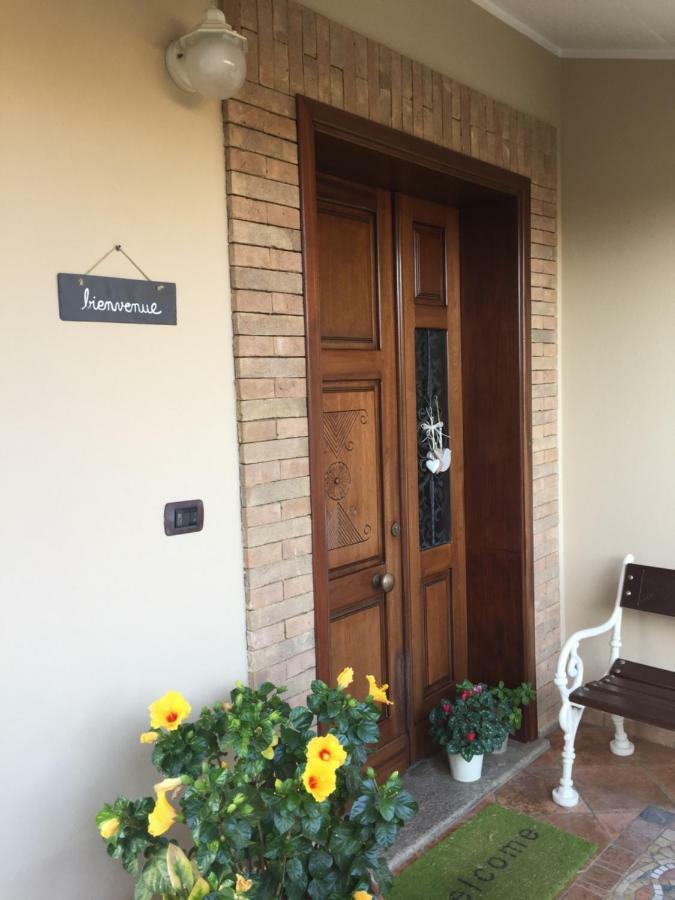 B&B Martina Ассемини Экстерьер фото